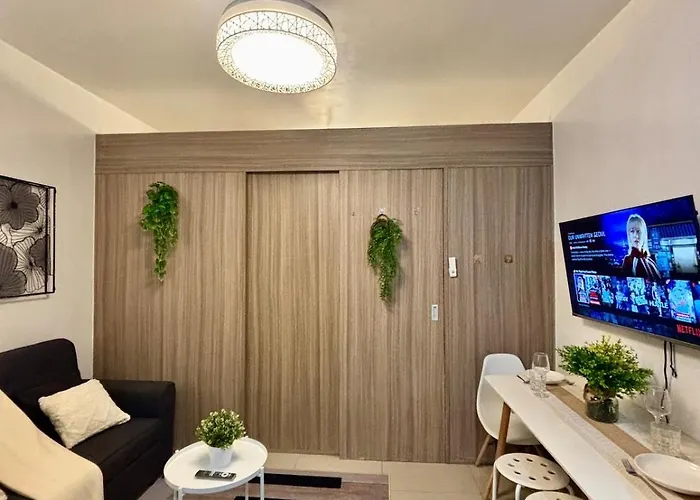 Apartment Staycation By The Shore *
